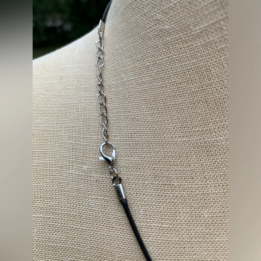 Handmade Genuine Tiger Eye Stone Mini Moon Amulet Necklace - Picture 9 of 12